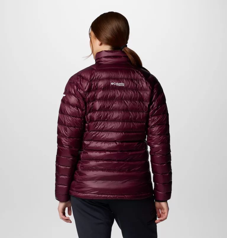 Columbia Arctic Crest™ Women Down Jackets Burgundy | WMUEFY-693