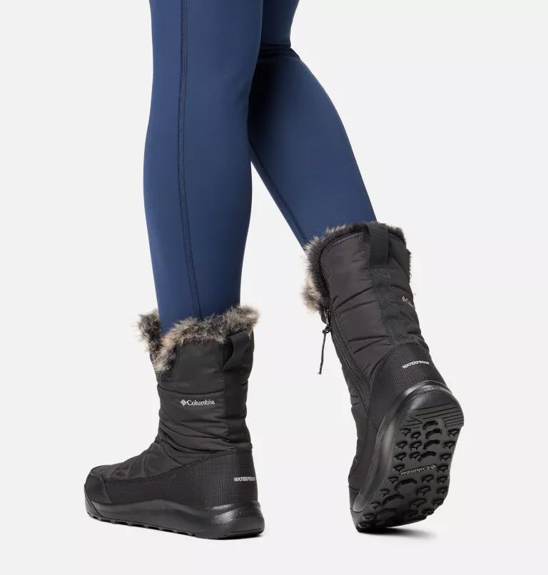 Columbia Minx™ Slip V Women Boots Black | XYNPVL-917