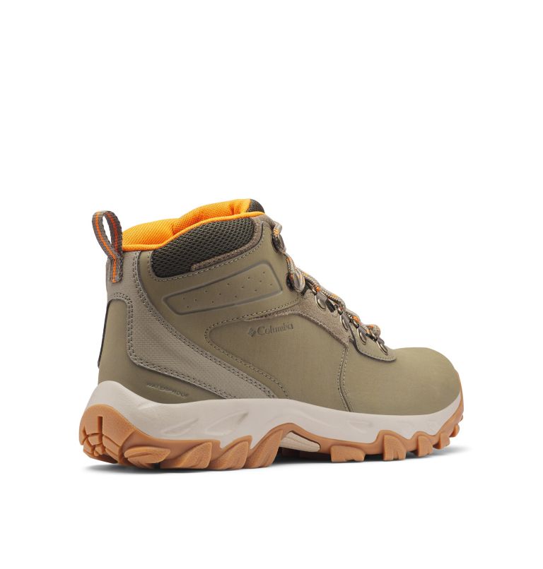 Columbia Newton Ridge Plus II Men Boots | YQVUKW-435