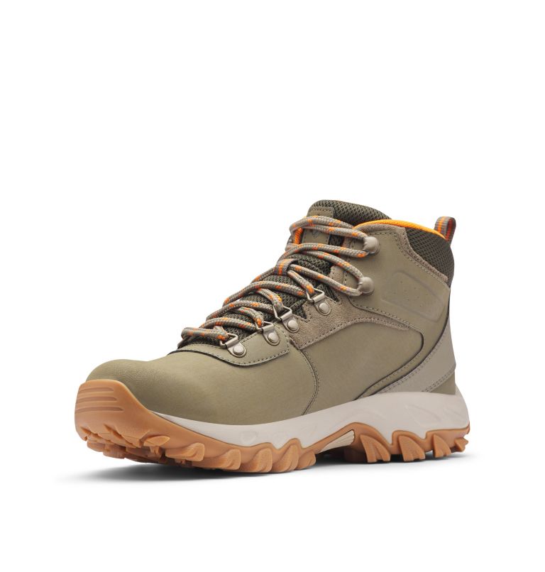 Columbia Newton Ridge Plus II Men Boots | YQVUKW-435